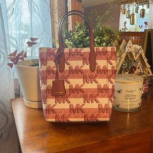 New With Tags Michael Kors bag